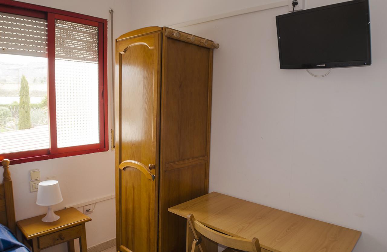 Hostal Los Calatravos Alcañiz 外观 照片